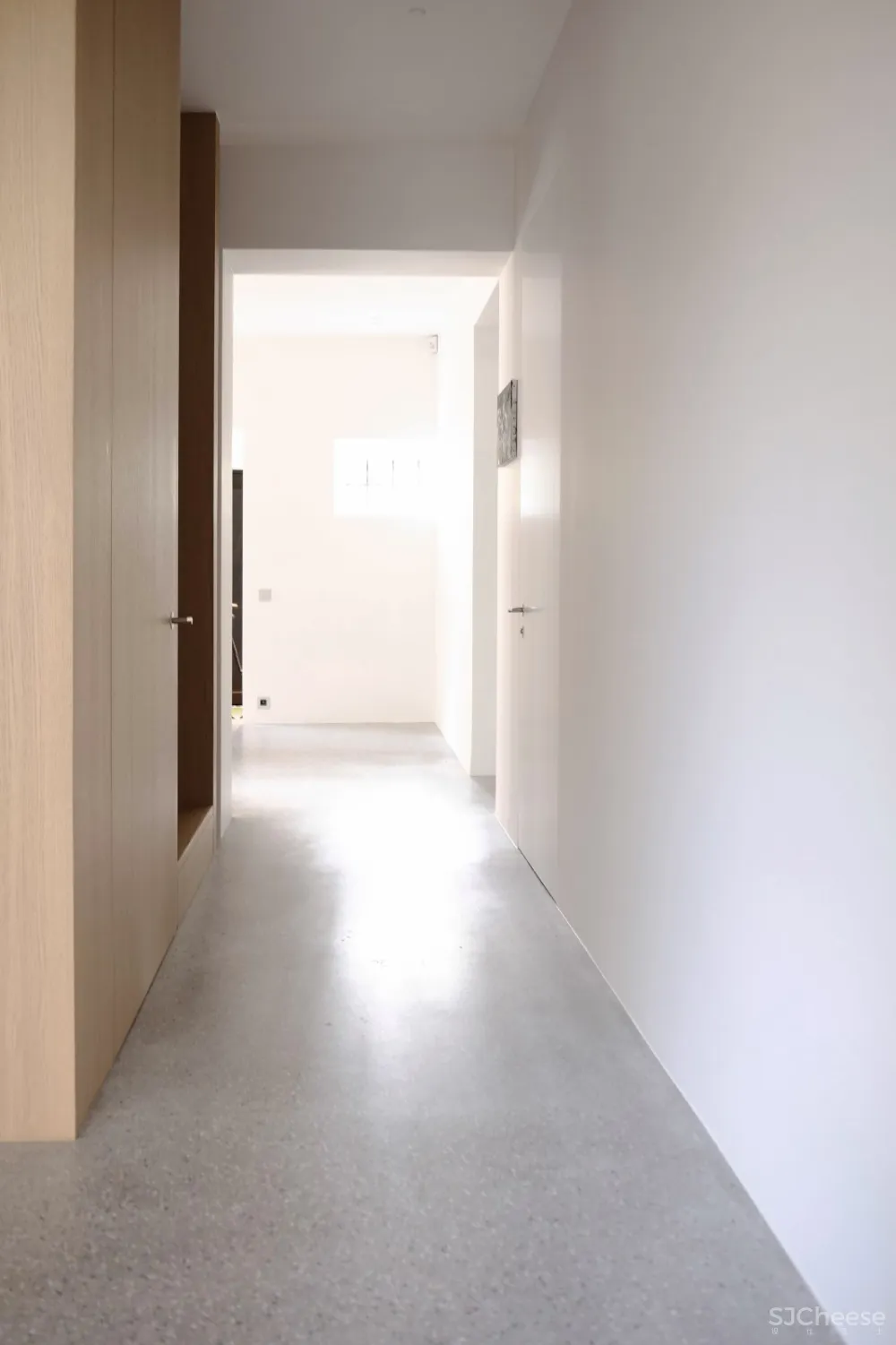 JS 住宅 | 石头与浅木的自然色调