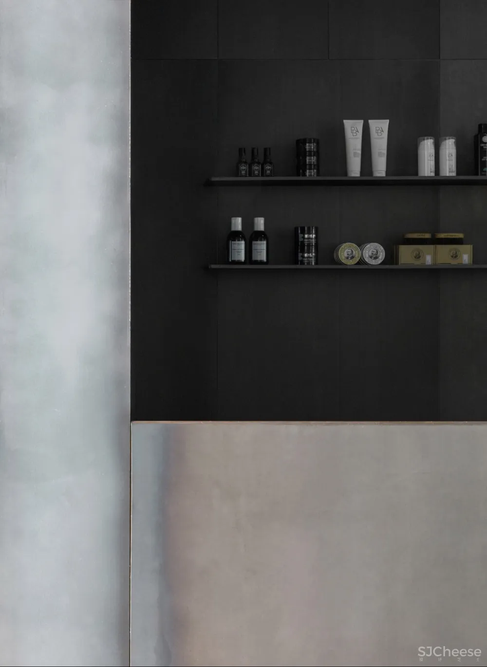 Szczepaniak：迪拜Chaps & Co男士沙龙 首