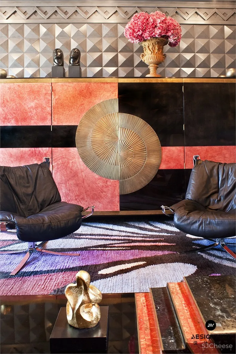 FAMILY ROOM TOWARDS CABINET.jpg Kelly Wearstler:全球最好的4个设计作品