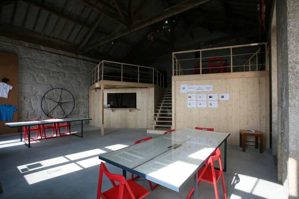 Studium:大西洋航行俱乐部研究中心秘书处