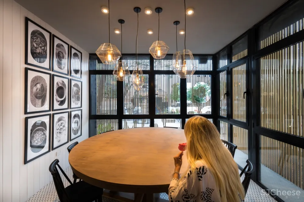 FERRO assoc:Lucciano’s冰淇淋旗舰店