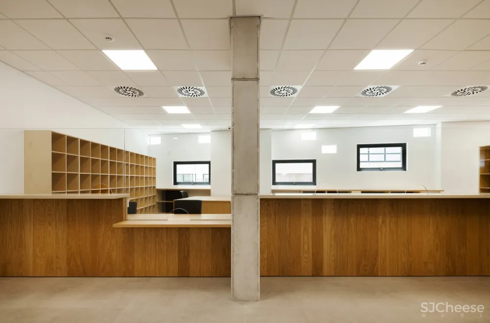 Varda Studio | 抽象的镂空形式建筑