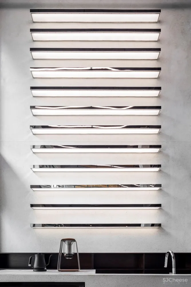 Sanuki Daisuke architects：越南年轻创业者的办公空间