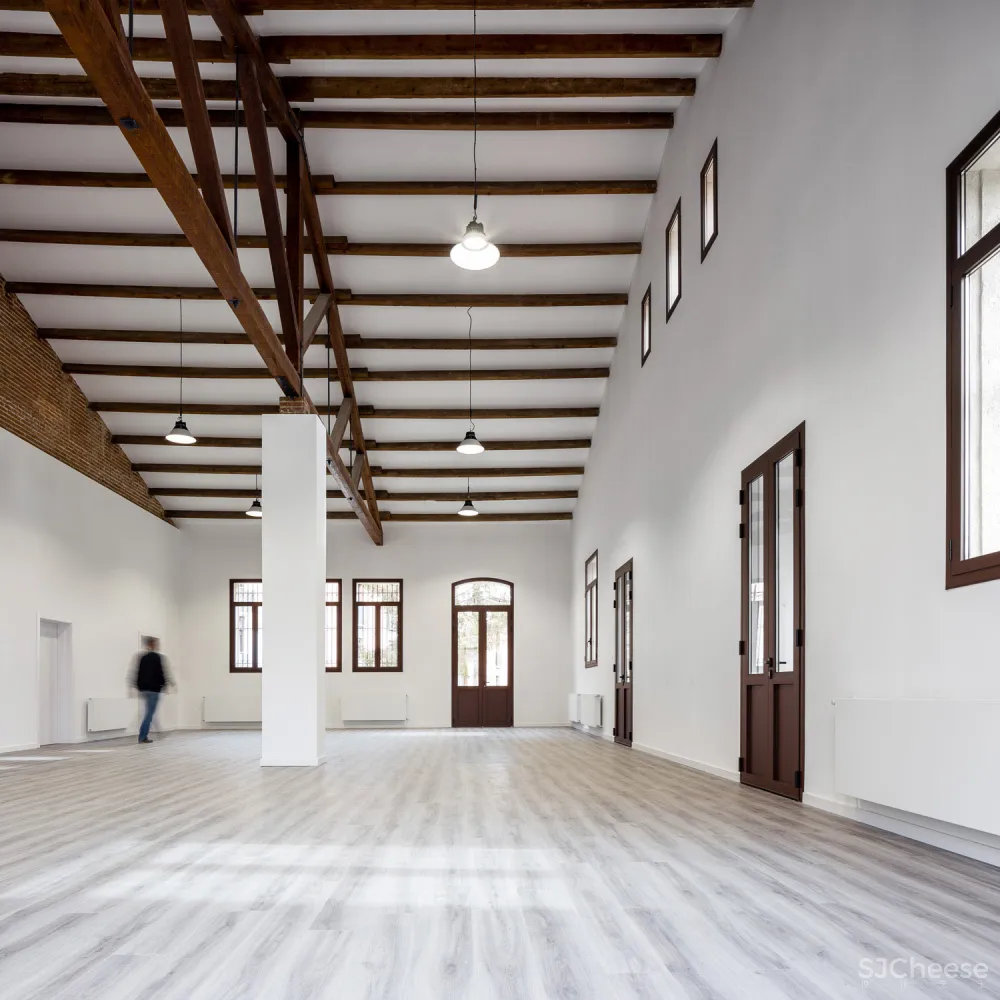 Joaquim Mir 校舍改造,巴塞罗那 / Carlos Rovira