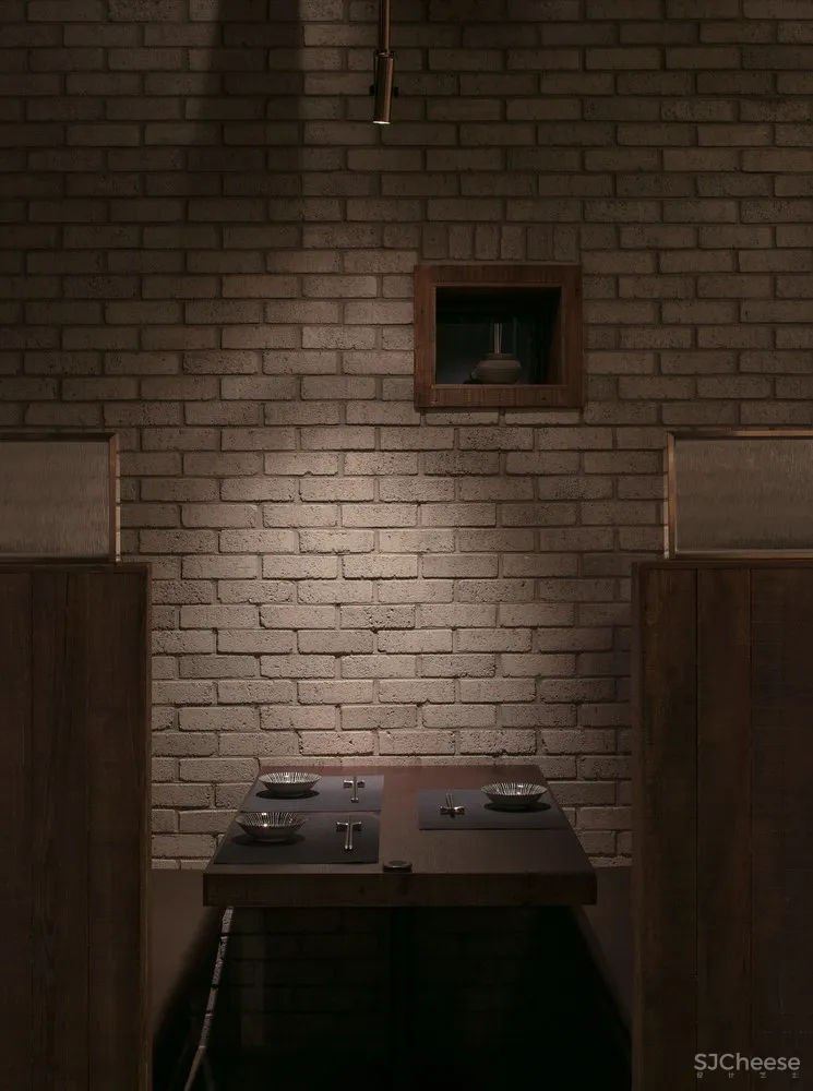 传统木结构餐厅 | GwangHwaMunHaeMul 首