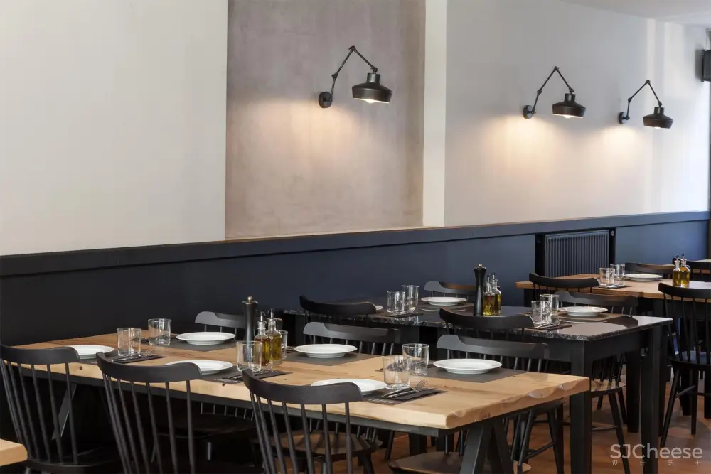 在希腊享受一餐纯正的意式美味