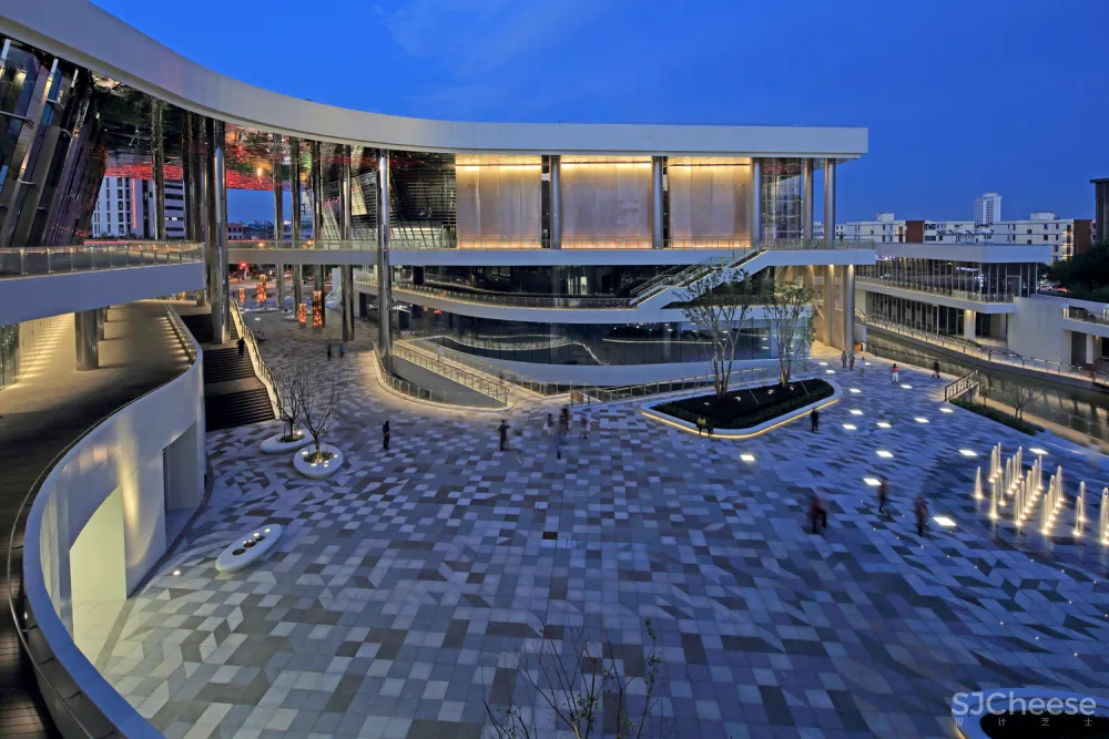 昆山大戏院 / 中国建筑设计研究院本土设计研究中心