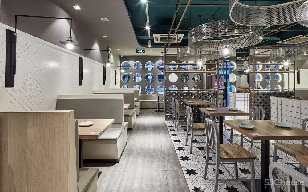 原木+金属打造的复古餐厅 | 三也室内设计 首