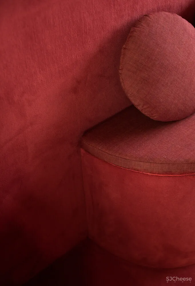 挪威Bakken＆Bæck未来主义办公室改造设计