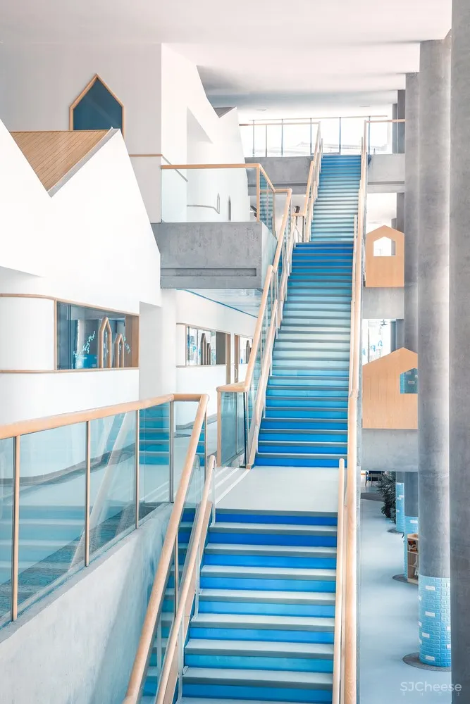 北京亦庄蒙特梭利幼儿园 / ArkA