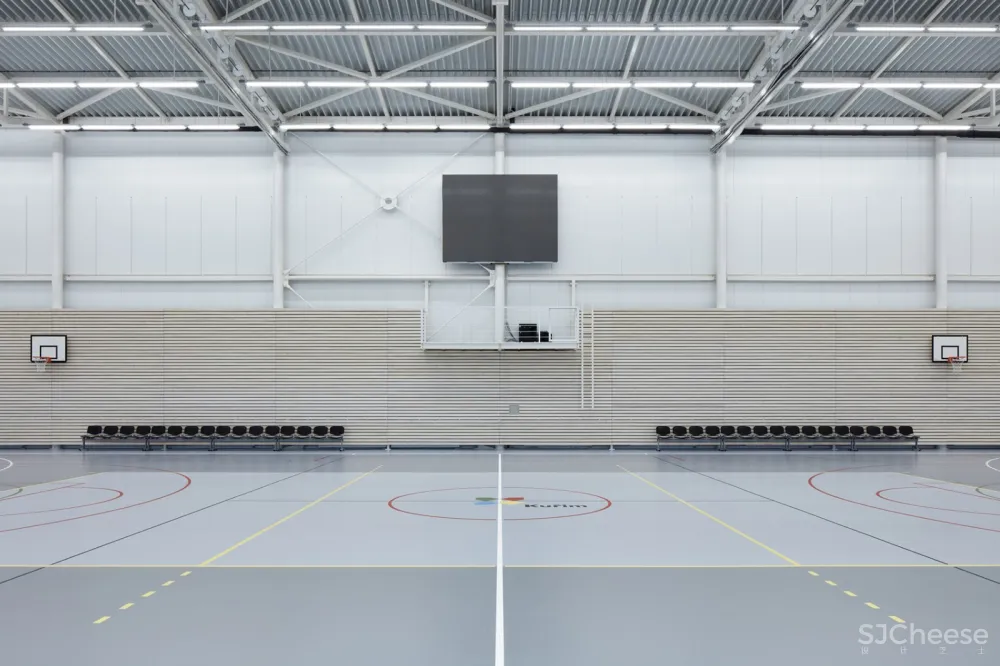 Kuřim体育馆,捷克 / CUBOID ARCHITEKTI