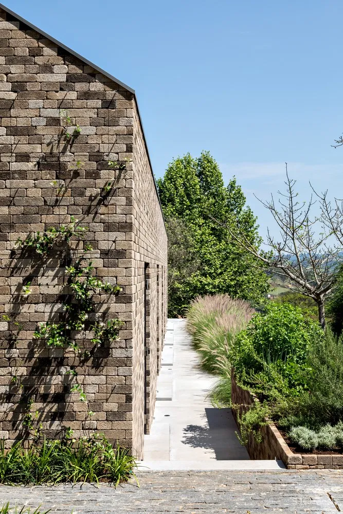 项目03 / Kiko Salomão