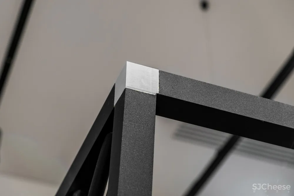 Nefa Architects：俄罗斯 Nizhny Novgorod机场候机室 首