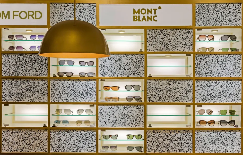 RENESA ：眼镜店The Focal Length 首