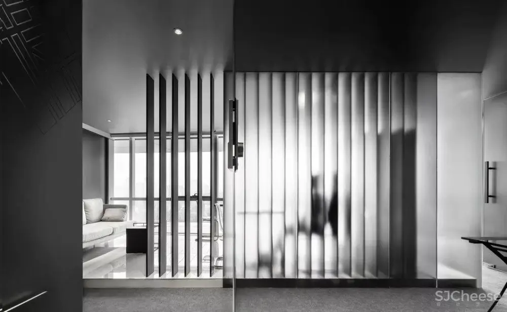 崔树新作:一条橙光,穿过空间,完成设计 崔树新作:一条橙光,穿过空间,完成设计