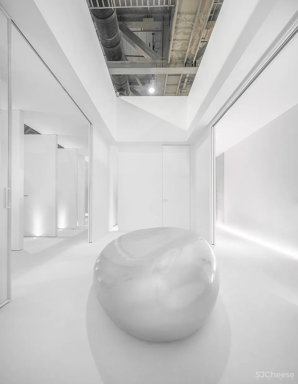 尔我空间设计研究室:广州 无形间 首