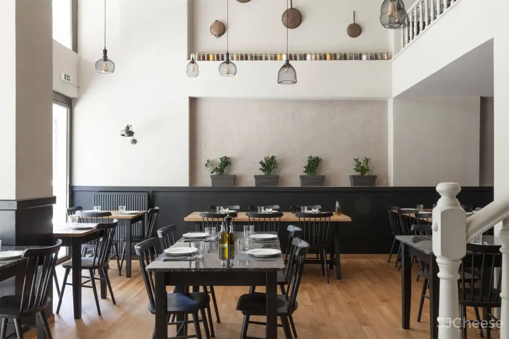 在希腊享受一餐纯正的意式美味