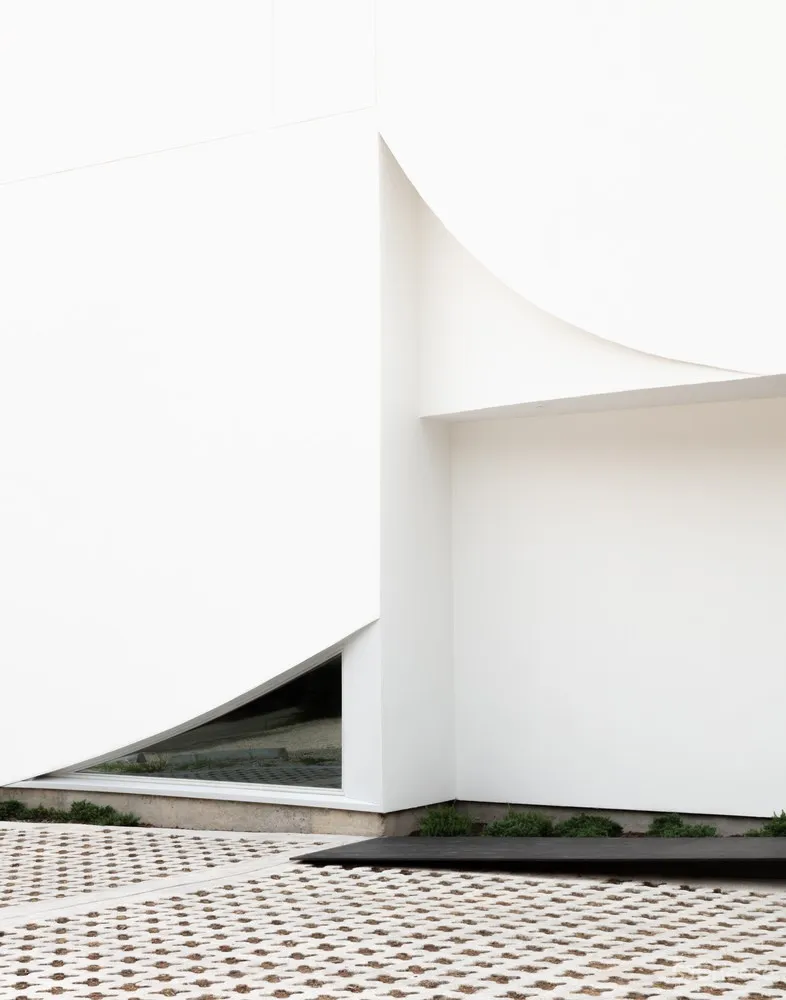 Transart艺术基金会,缝隙进入艺术光 / Schaum/Shieh