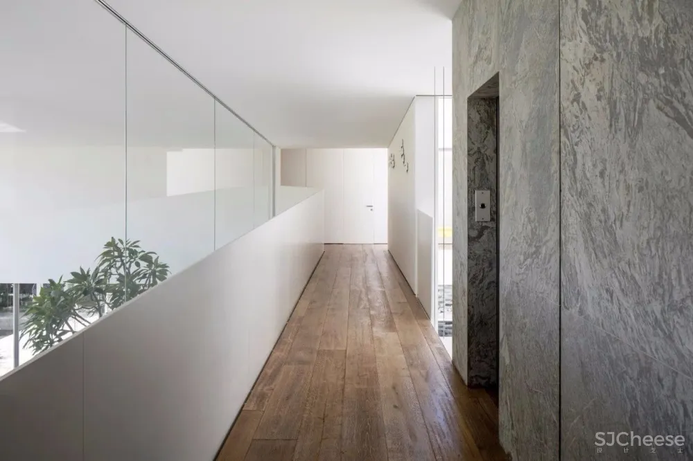 1500m² 大别墅,极简大师这样打造,美竟如此纯粹