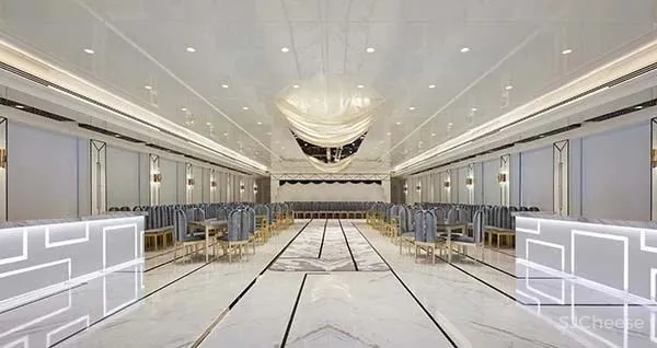 黄浦江第一艘五星级游览船--水晶公主号