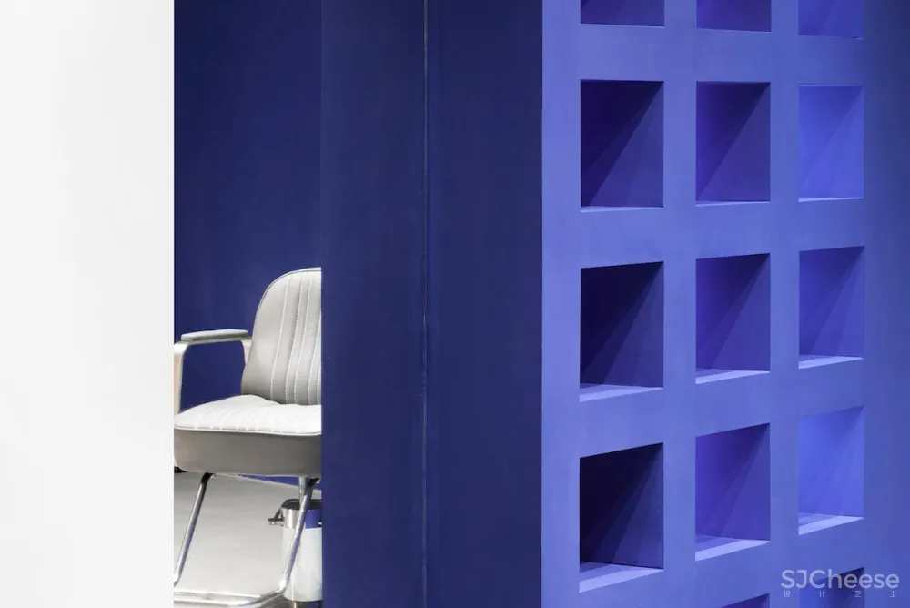 尔我空间设计研究室:南京 临时迷镜 沙龙 首