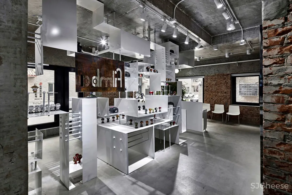 甲舞——北京影笆 Filmba 手办店 | Livil Architects