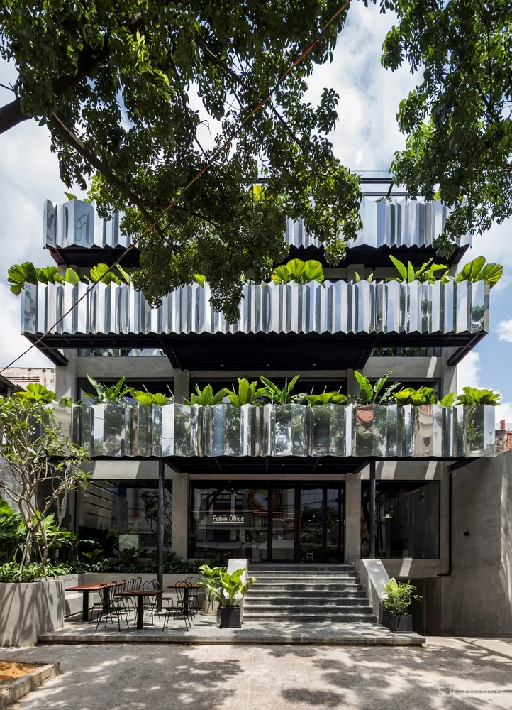 Sanuki Daisuke architects：越南年轻创业者的办公空间