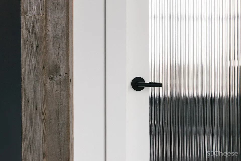 Studio Roslyn:温哥华 Ad Astra住宅 首