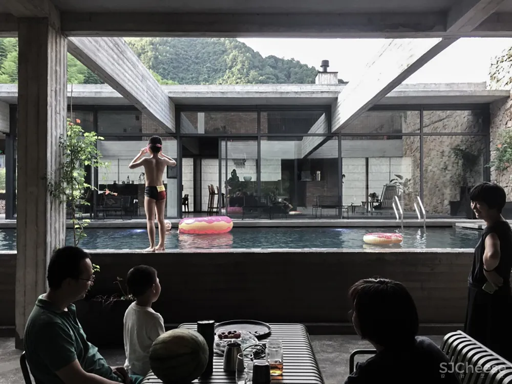 莫干山宿里三号度假酒店 / Atelier XÜK