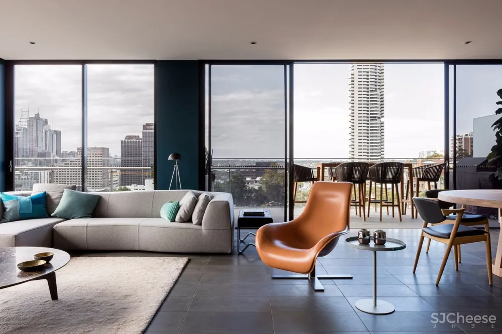 冷暖色调结合的悉尼伯克街公寓 | Stephen Collins 首