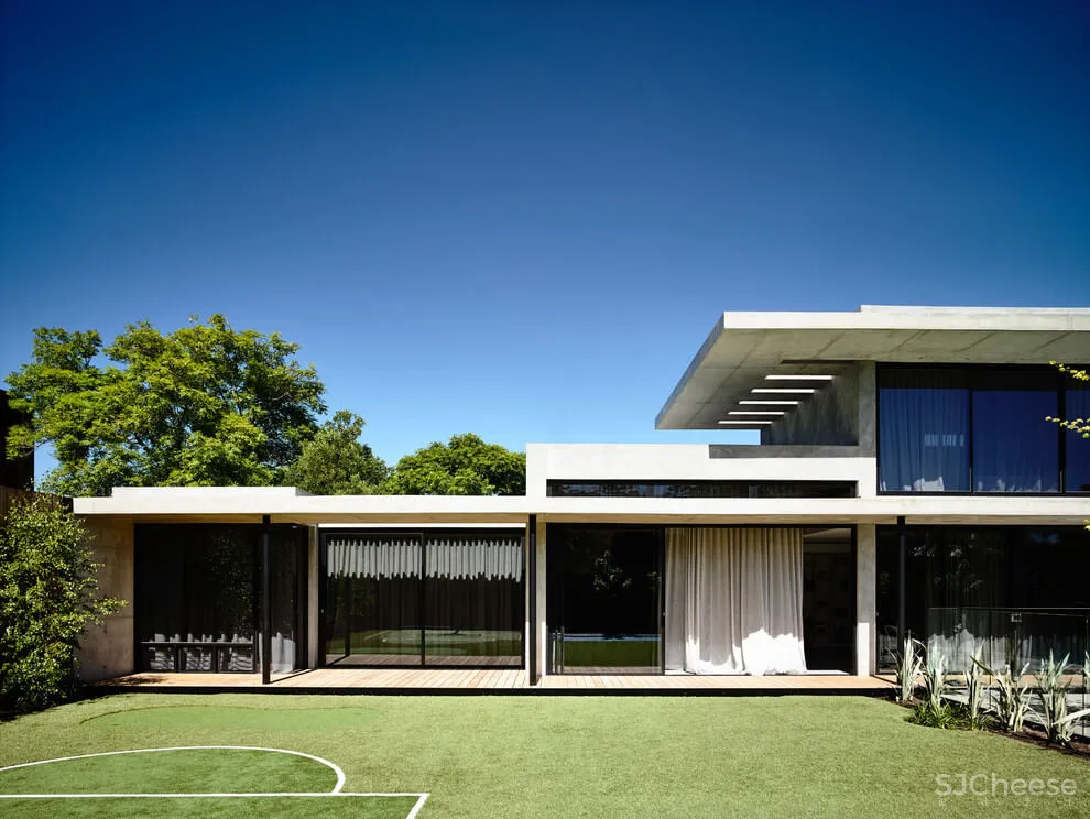 墨尔本现代风格别墅 | Mckimm Design 首