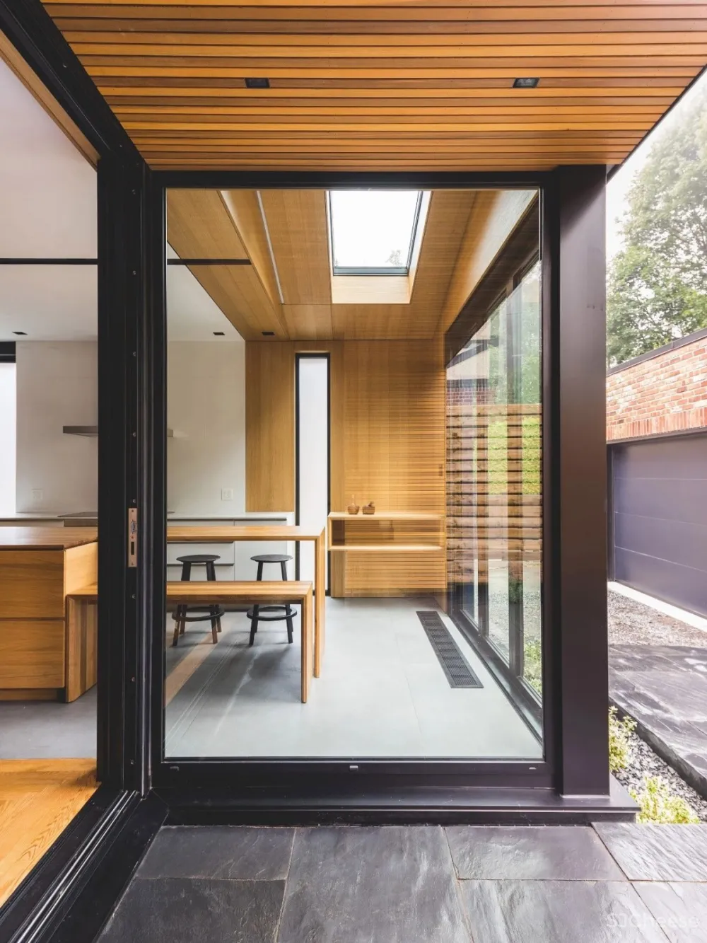 200㎡ 房屋改造,巧用木头打造时尚空间!