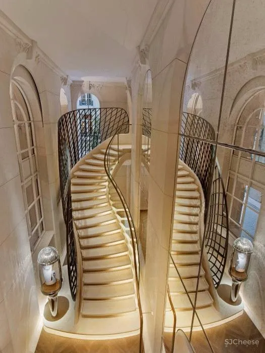 Jouin Manku:法国奢侈品牌 Van Cleef & Arpels精品店设计