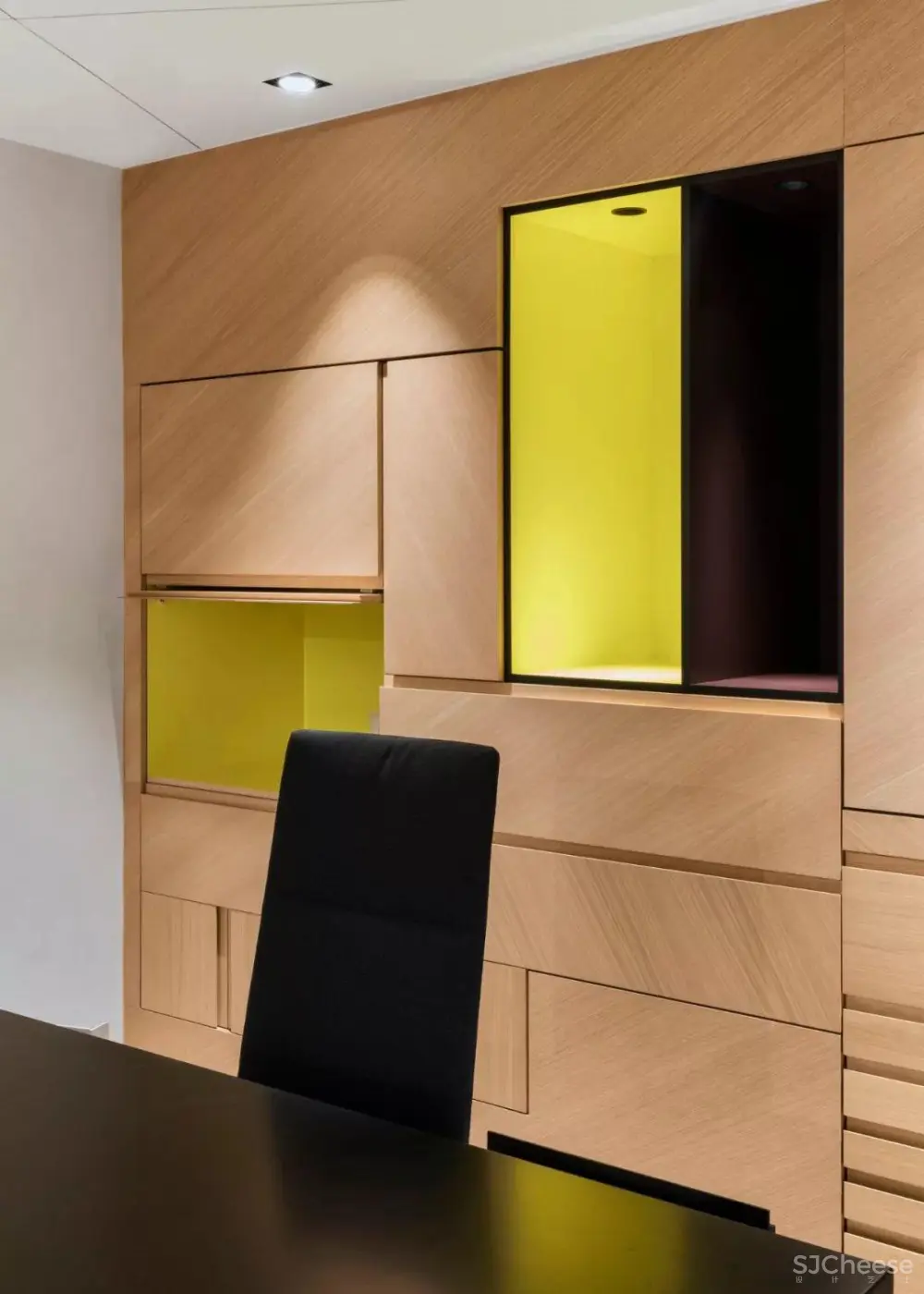 有这样的办公室,大家都愿意来上班 | ID Real马德里总部办公 ID Real马德里总部办公