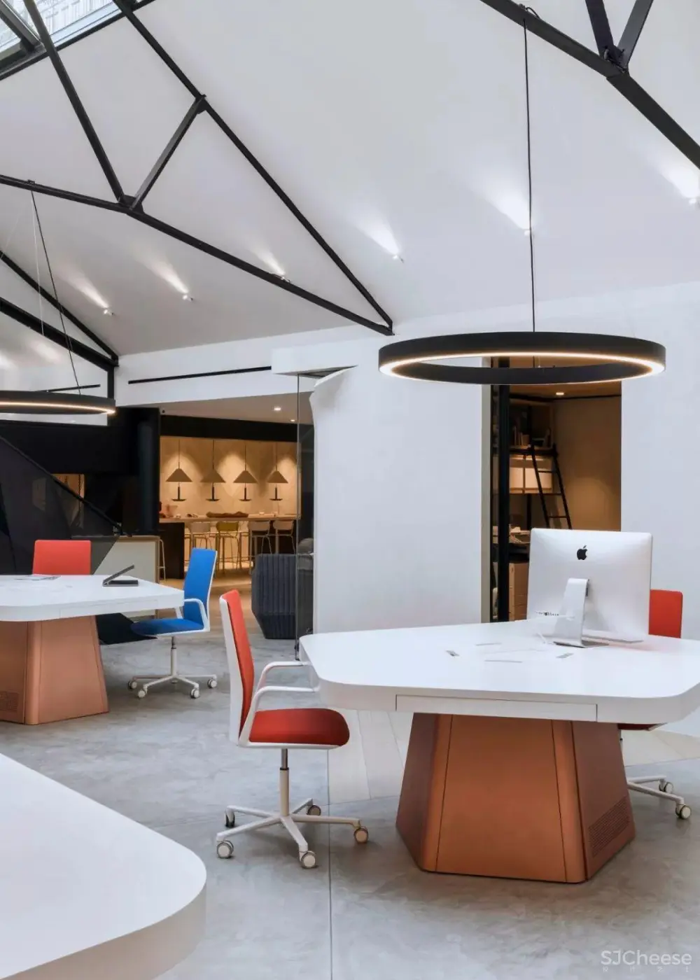 有这样的办公室,大家都愿意来上班 | ID Real马德里总部办公 ID Real马德里总部办公