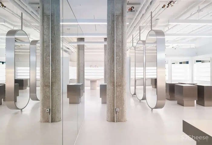 Zalando 美容站,低彩度也能给你需要的温暖氛围 | Batek Architekten