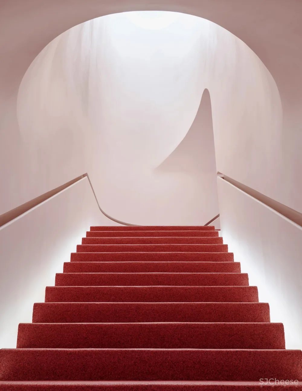 粉色包装：GLOSSIER 纽约旗舰店