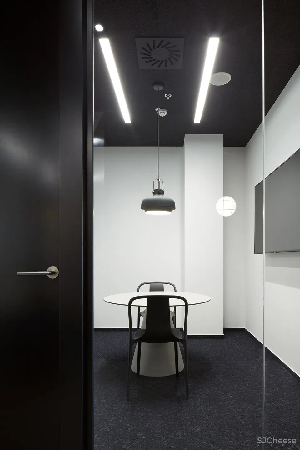 HubHub共享办公室,布拉格 / Studio Perspektiv s.r.o. 首