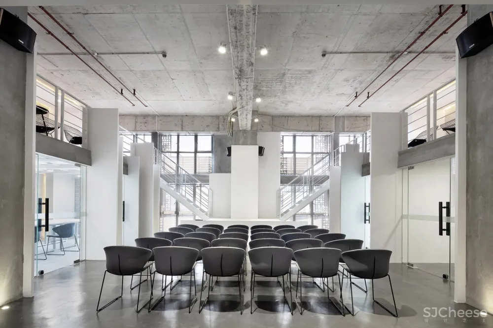 黑家设计:广东 兆阳O立方热点实现社 首