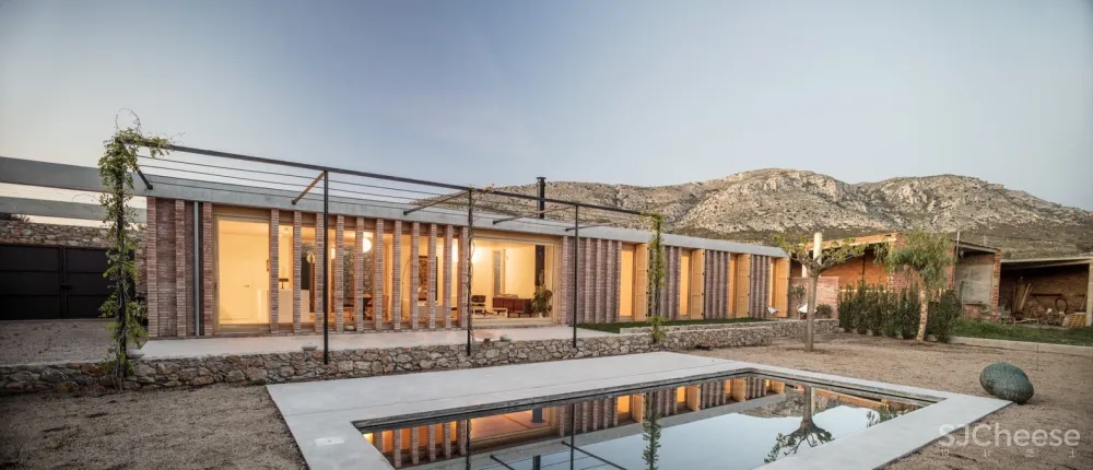 巴塞罗那AA别墅 / Alventosa Morell Arquitectes