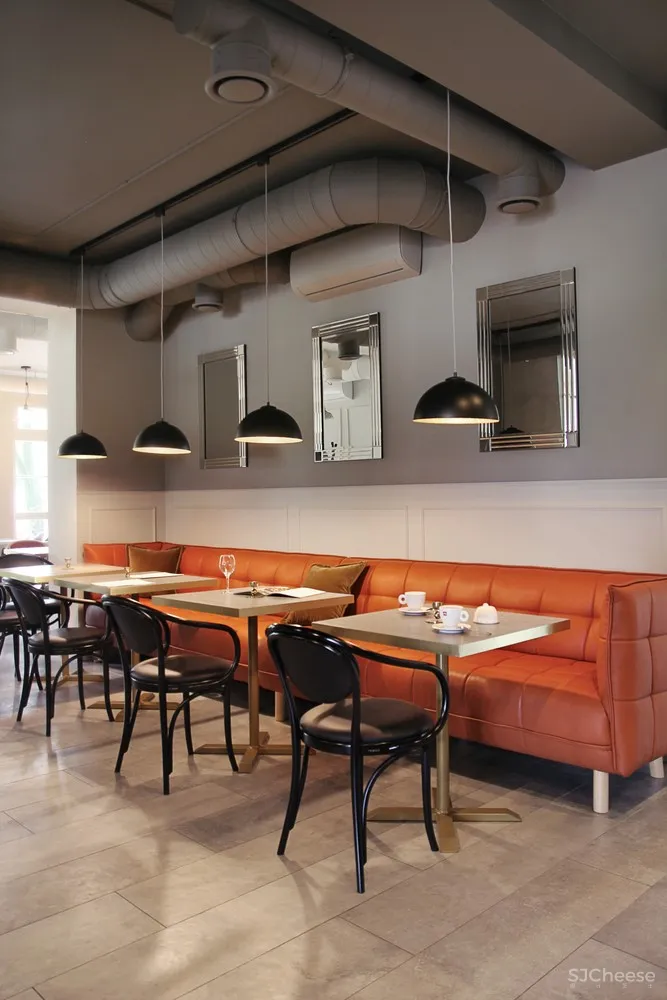 PB STUDIO | 波兰历史建筑扩建成温馨酒店