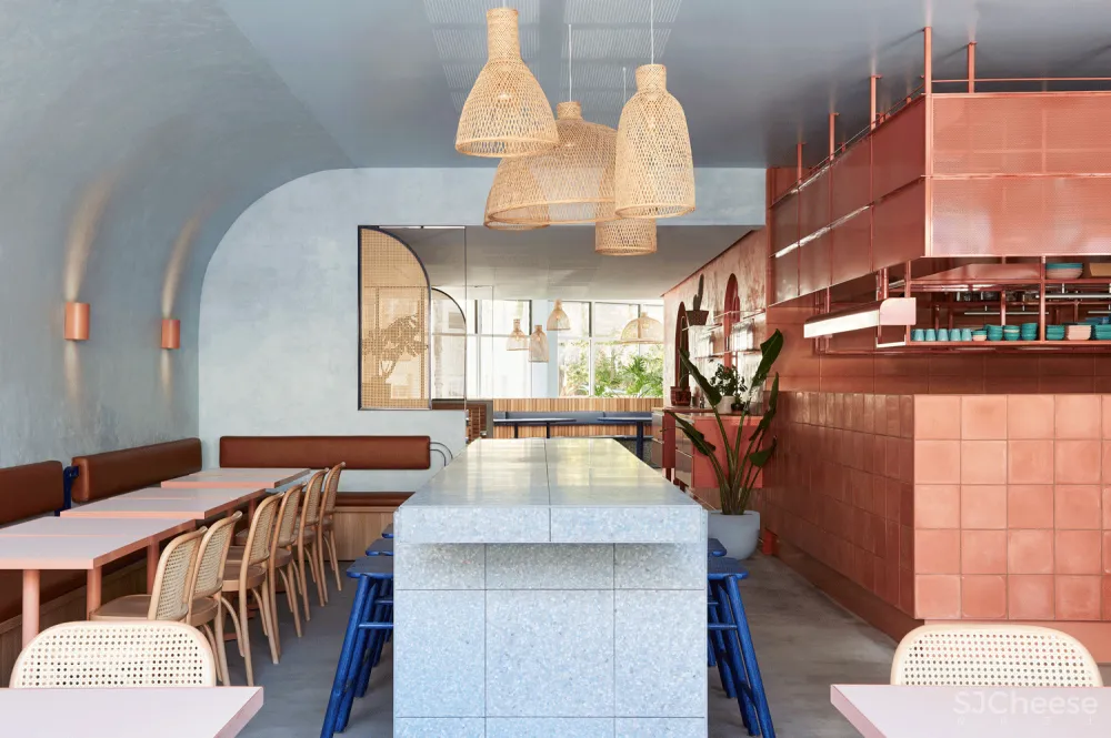 墨尔本潘通珊瑚红餐厅 | STUDIO ESTETA