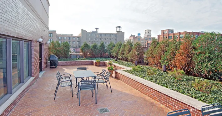 american chartered bank chicago