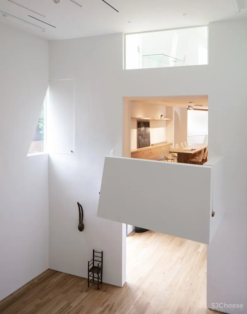 Transart艺术基金会,缝隙进入艺术光 / Schaum/Shieh