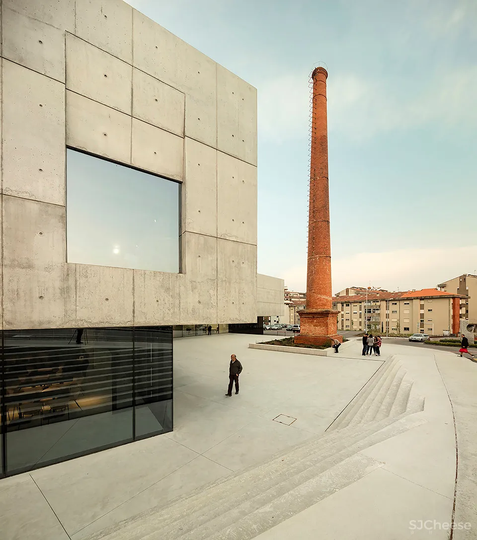 CAA / ÁGUEDA 艺术中心,葡萄牙 / AND-RÉ