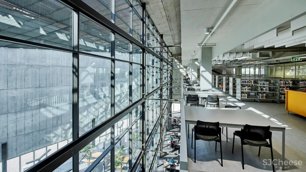 Sol Plaatje大学学生资源中心，南非 / designworkshop