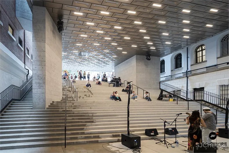 赫尔佐格＆德梅隆：前香港警察总署改造为艺术中心！