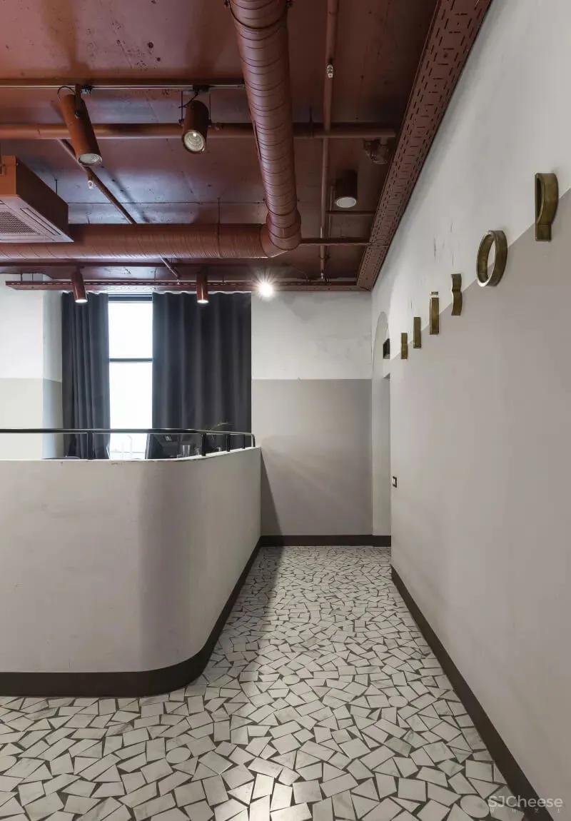 VIZOR游戏公司明斯克上世纪苏联风办公室设计