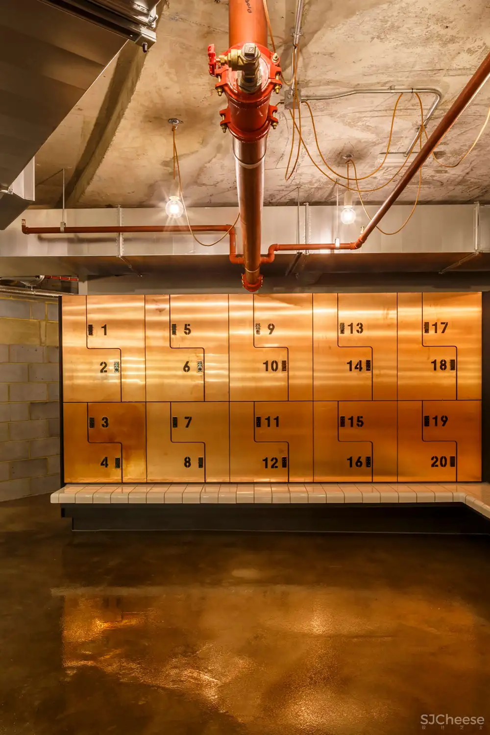 叛军C102健身房 伦敦