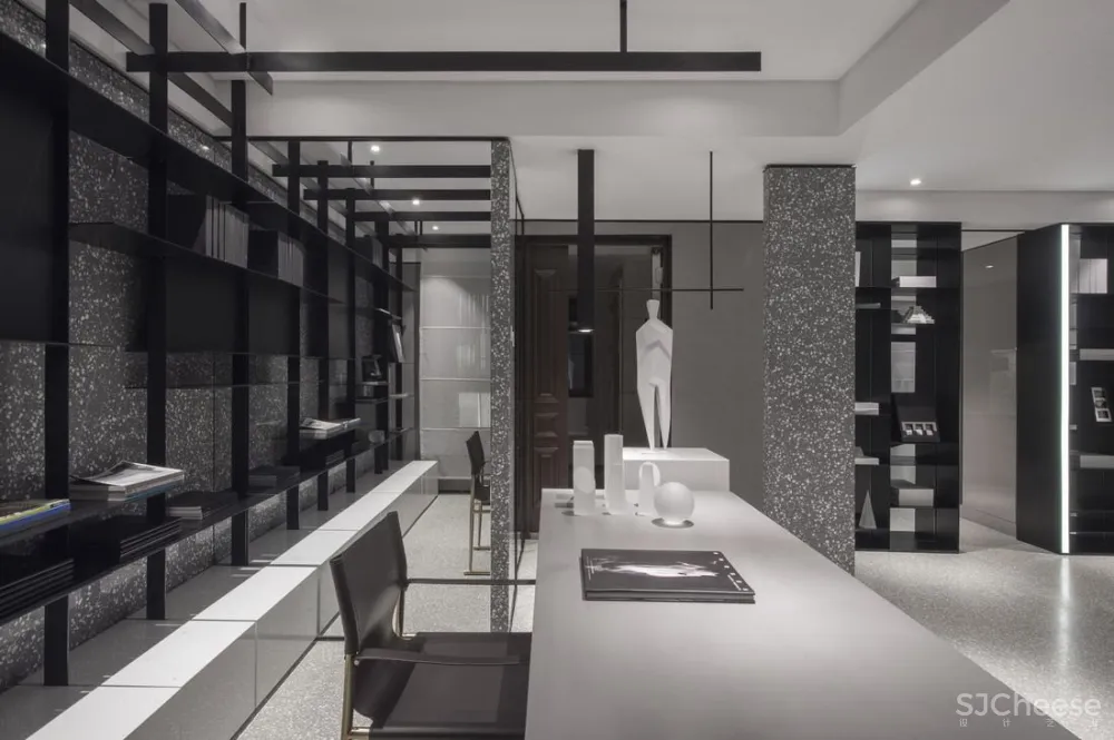 一然设计 | 黑白世界极简至极 首